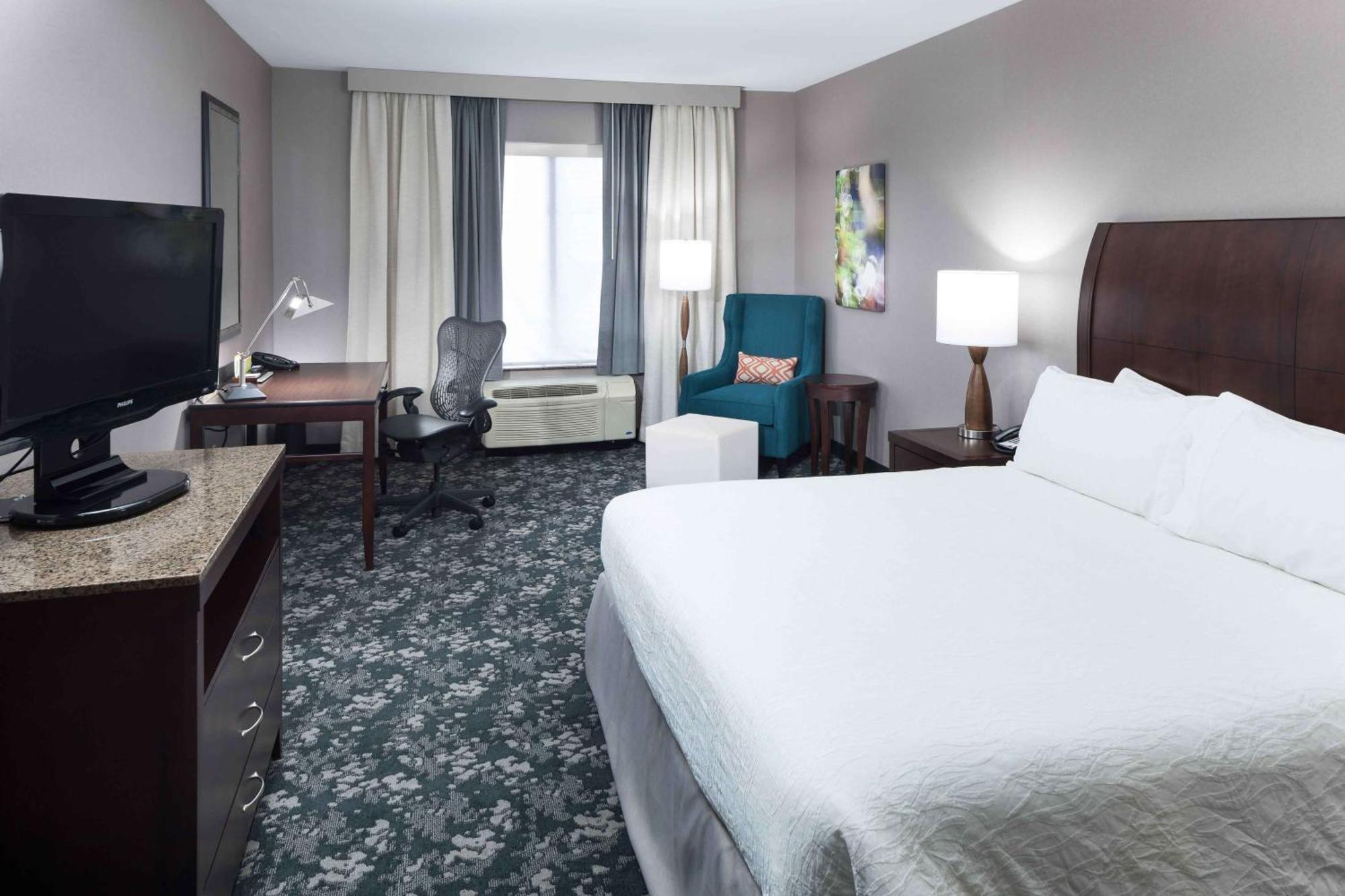Hilton Garden Inn Detroit/Novi Bagian luar foto