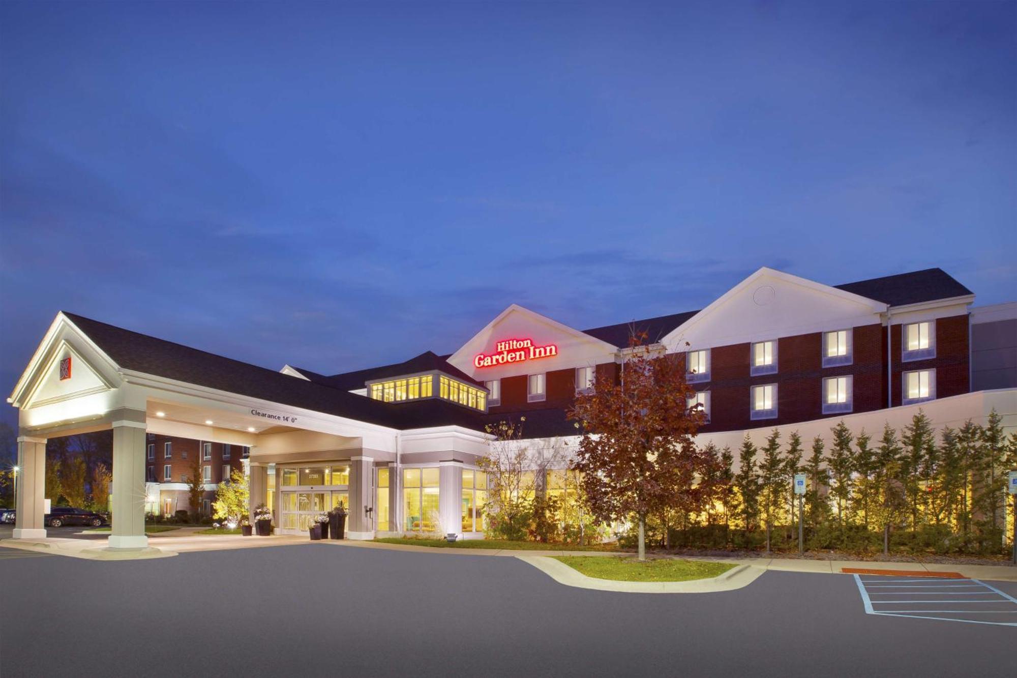 Hilton Garden Inn Detroit/Novi Bagian luar foto