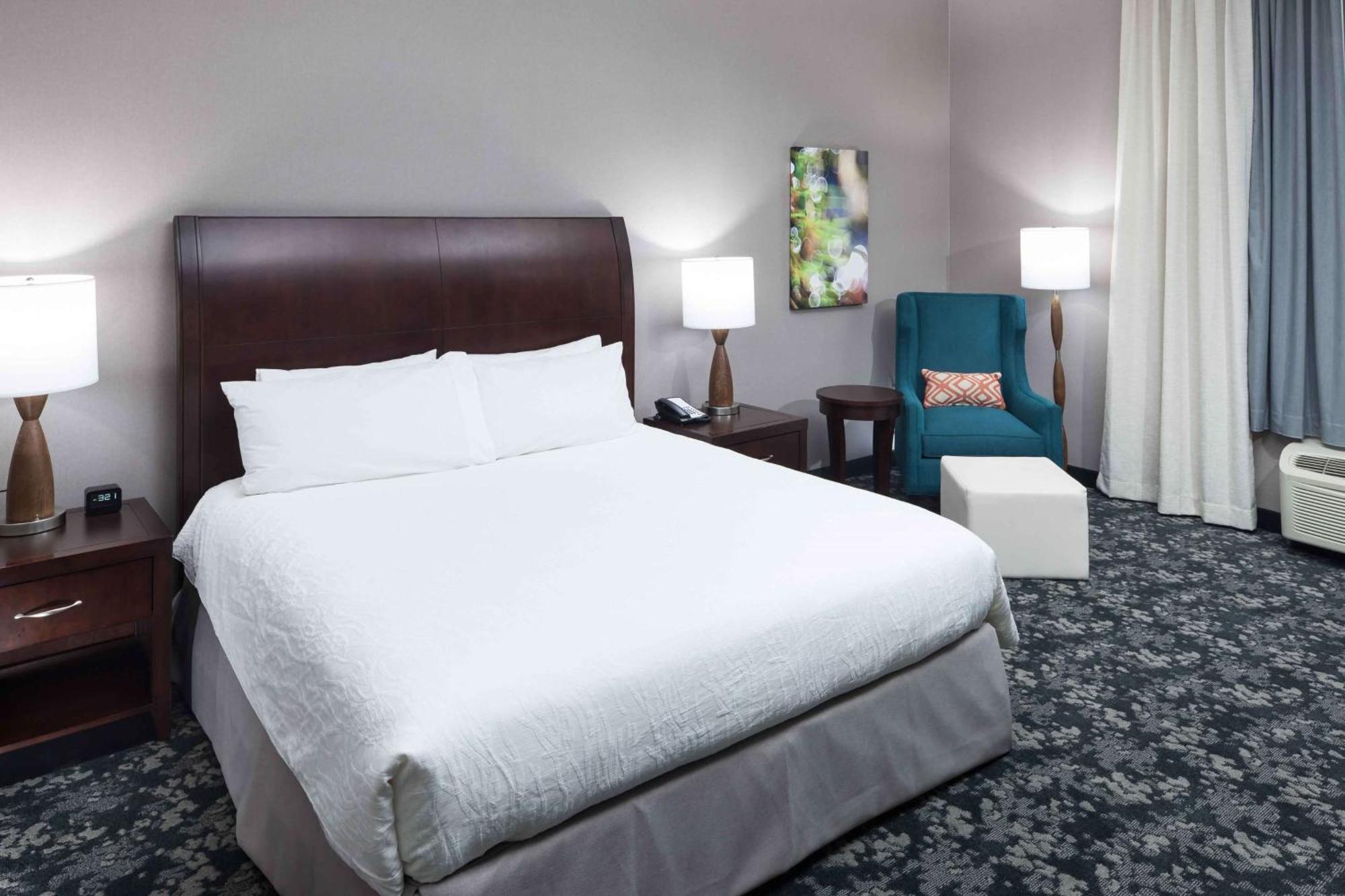Hilton Garden Inn Detroit/Novi Bagian luar foto